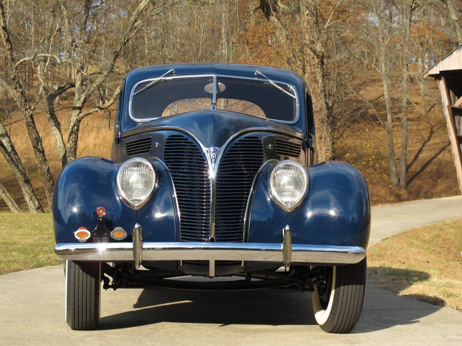  Ford DeLuxe Coupe 1938 года  (фото 10 из 16)